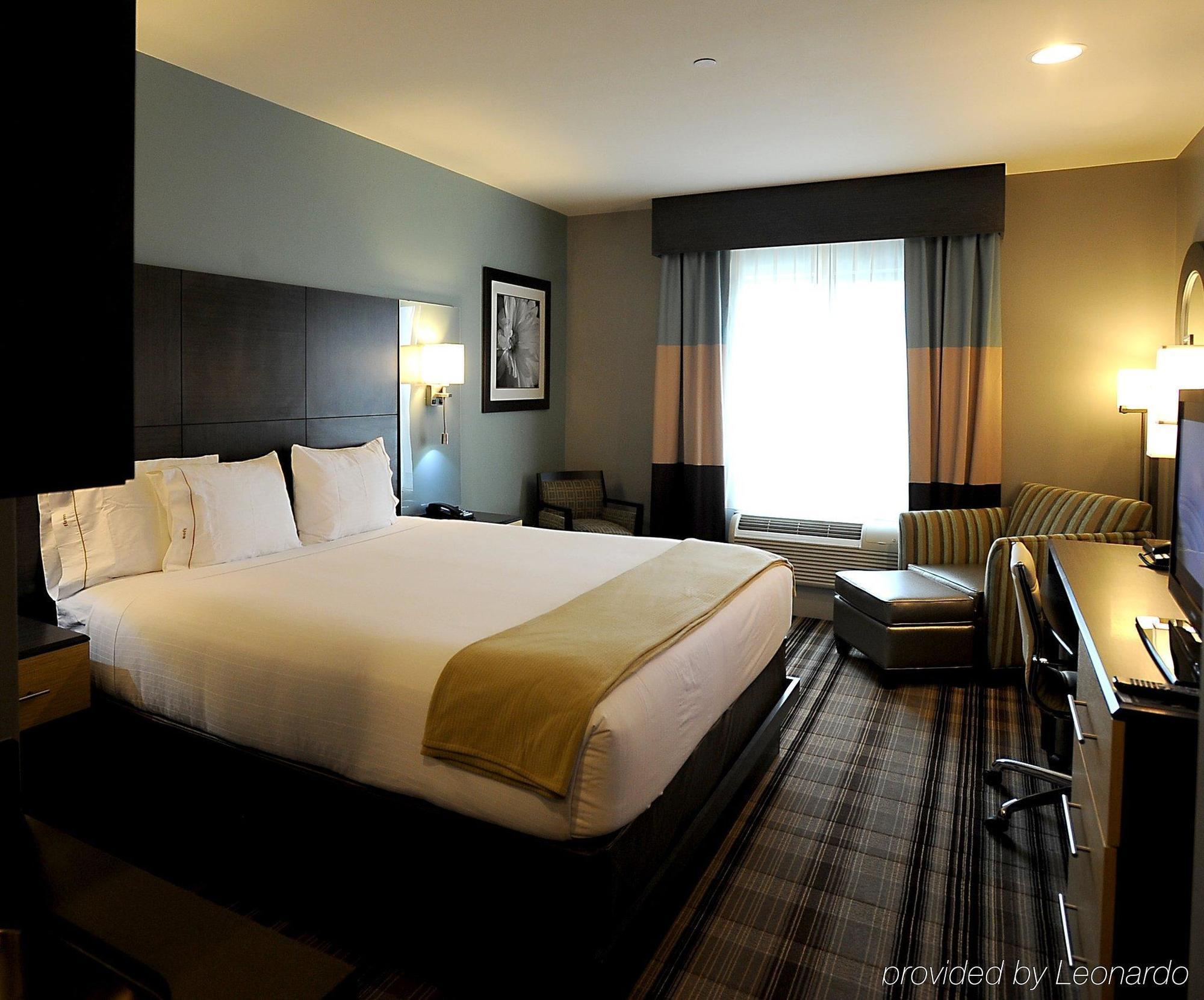 Holiday Inn Express & Suites Amarillo West By Ihg Chambre photo
